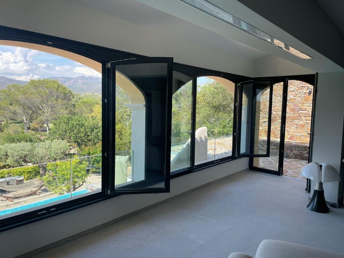 Villa Familiale Avec Vue Imprenable Saint-Raphaël Exterior foto